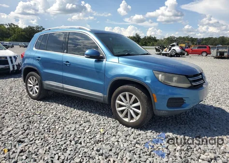 2017 Volkswagen Tiguan Wolfsburg z USA, uszkodzony, nr VIN WVGRV7AX9HK020806